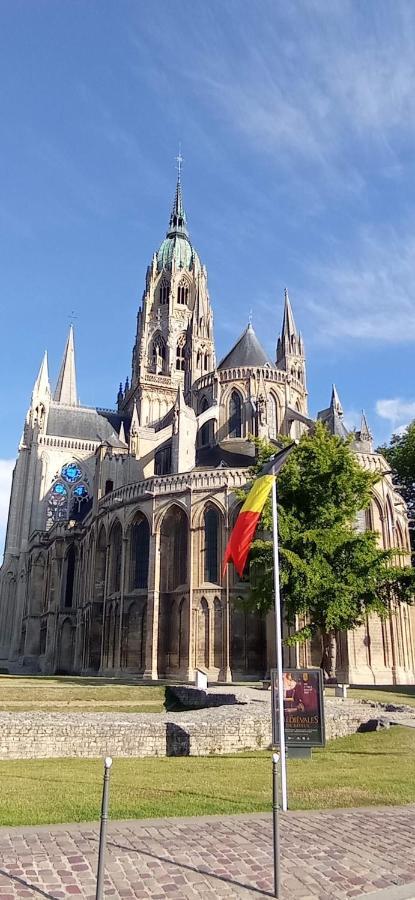 Вилла La Berlue Bayeux Saint-Vigor-le-Grand Экстерьер фото